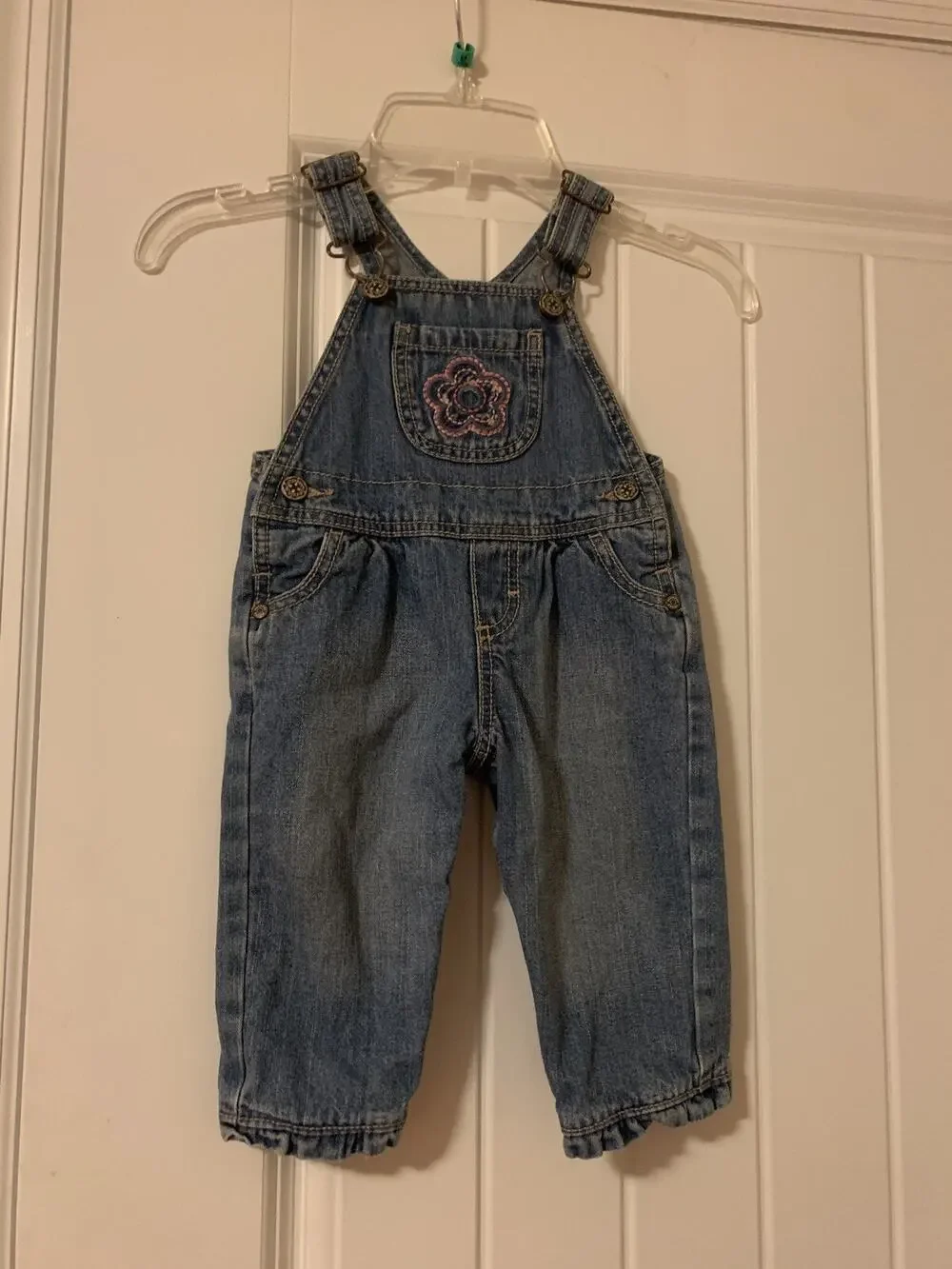 Oshkosh B'Gosh Vestpak Girls Denim Overalls Size 9 Months Flower Applique Cute